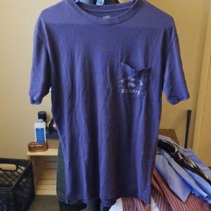 Mountain khakis tshirt